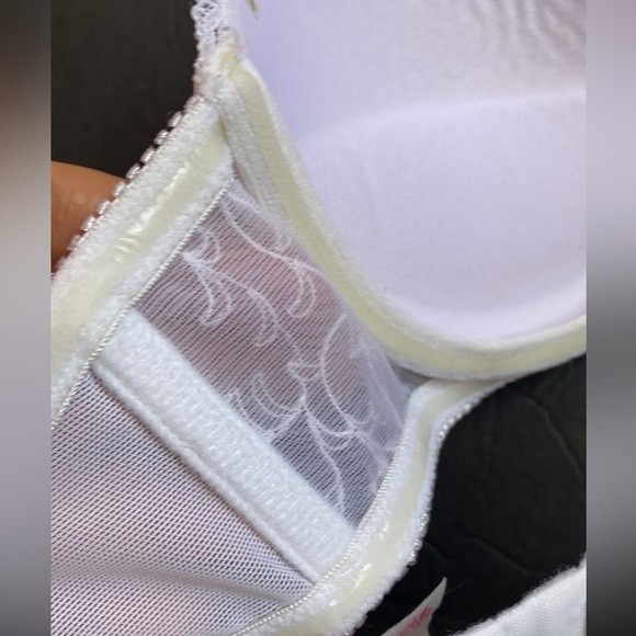 Lily of France White Strapless Push-up Bra in Size 34B - Picture 8 of 10